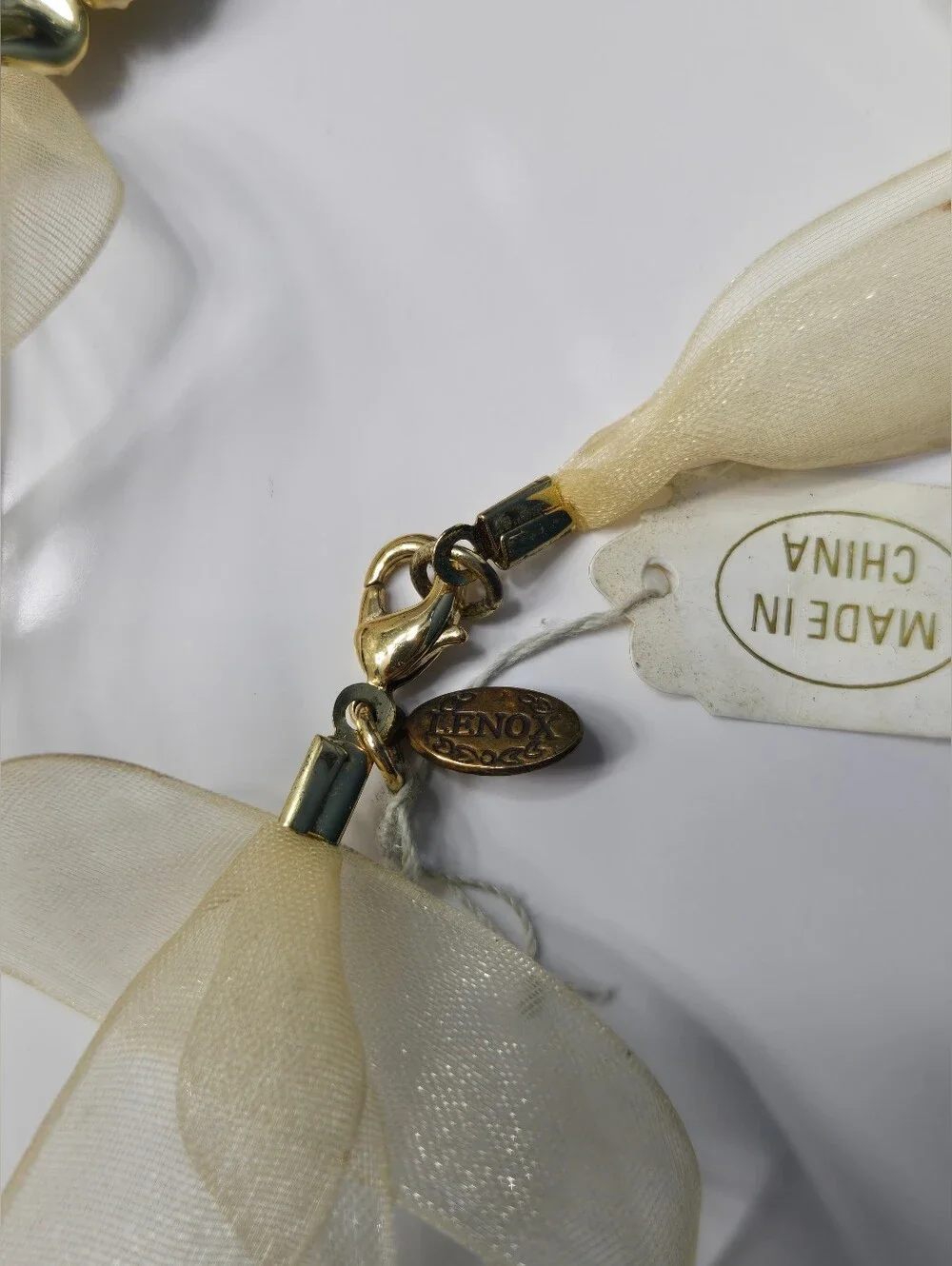 Lenox Vintage Enamel Crystal flower and ribbon necklace